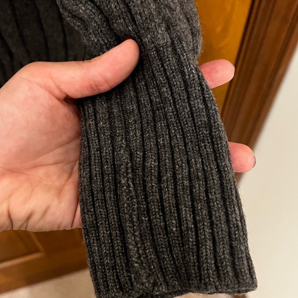 Italian Cashmere Turtleneck - Picture 6 of 6